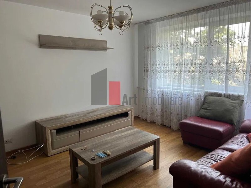 Parcul Circului, apartament 3 camere, renovat complet.