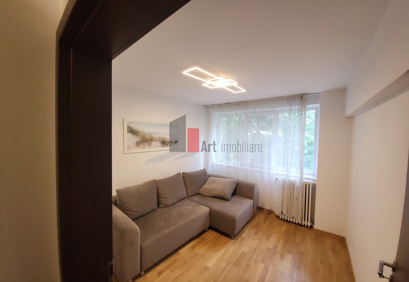 Parcul Circului, apartament 3 camere, renovat complet.